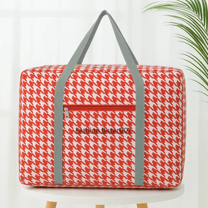 Printed%20Foldable%20Travel%20Bag%20%E2%80%93%20Stylish,%20Spacious%20&%20Ultra-Portable%20-%20Image%203