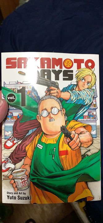 Sakamoto%20Days,%20Vol.%201%20(1)%20Paperback%20Manga%20-%20Image%202