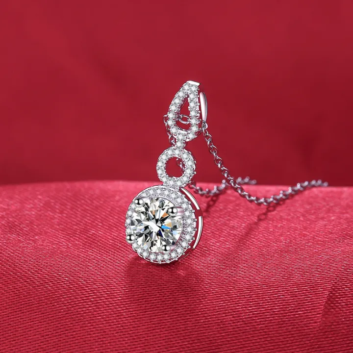 Douyin%20Kuaishou%20live%20broadcast%20imitation%20moissanite%20concentric%20knot%20gourd%20necklace%20women's%20fashion%20Baita%20light%20luxury%20Baita%20clavicle%20chain%20-%20Image%202