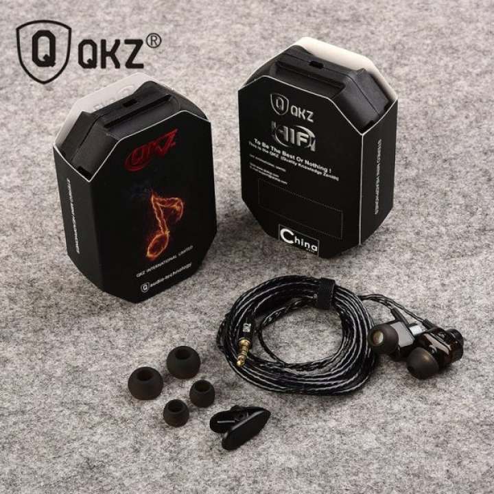 QKZ%20DM10%20Zinc%20Alloy%20Gaming%20HiFi%20Earphone%20In%20Ear%20Earphone%20-%20Headphone%20-%20Headphone%20-%20Ear%20Phone%20-%20Earphone%20-%20Headphone%20-%20Image%205