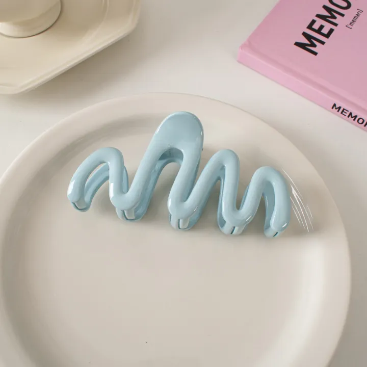 Dopamine%20Creamy%20Color%20Geometry%20Wave%20Line%20Back%20Head%20Hair%20Claw%20Hair%20Claw%20Clip%20Mystic%20-%20Image%208