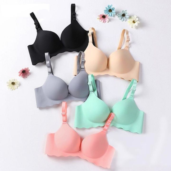 Soft%20Comfortable%20Foam%20Bra%20for%20Women%20Sexy,%20Lightweight,%20and%20Supportive%20(1%20Piece)%20-%20Image%202