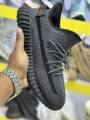 Mens running shoes yezy-Boost 350-V2 premium quality black sneakers. 