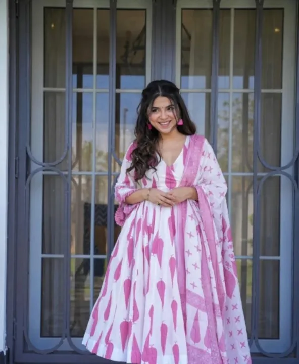 Two%20Piece%20Gown%20Collection%20-%20Image%206