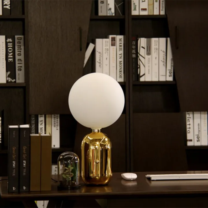 Modern%20Glass%20Ball%20Bedside%20LED%20Table%20Lamp,%2001-5042%20-%20Image%203