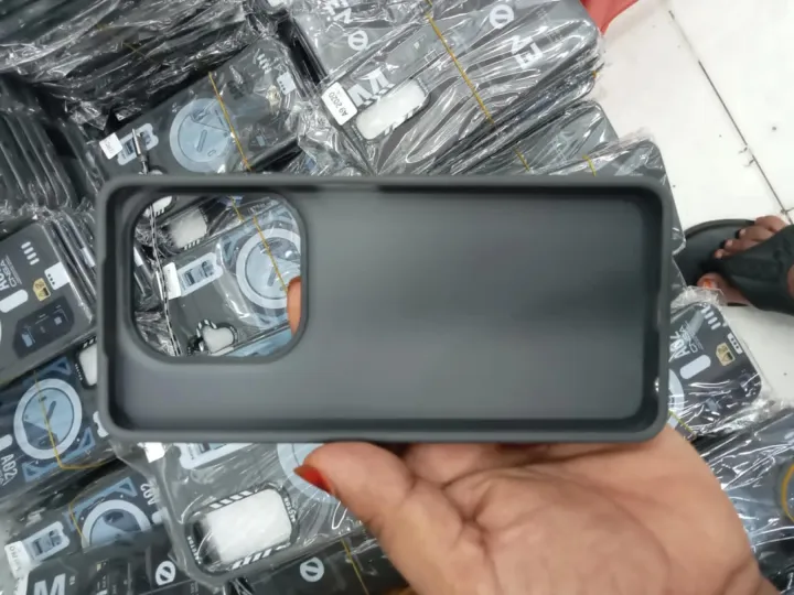 For%20Infinix%20Hot%2030%20shining%20looking%20protection%20back%20cover%20-%20Image%203