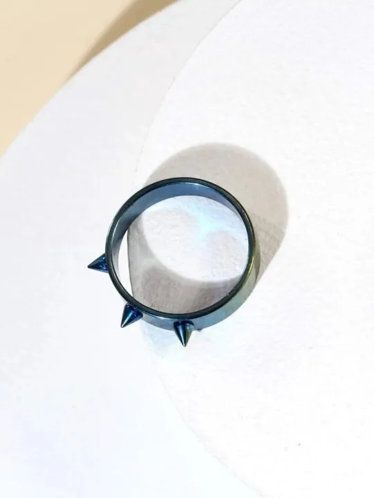 Sale%20Stainless%20Steel%20Punk%20Spike%20Rivet%20Ring%20Cone%20for%20Men%20/%20Women%20-%20Image%203