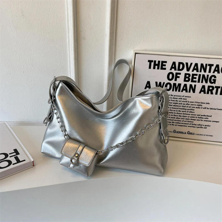 Hobos Bag Included Purse PU Leather Soft Shoulder Bag Fashionable Designer Crossbody Bag for Casual Outing Fashion Accessory Women’s Fashion Daily Wear Street Style