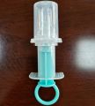 Silicone head Baby medicine feeder liquid silicone pacifier medicine feeder anti-choking syringe water feeder -1pcs.