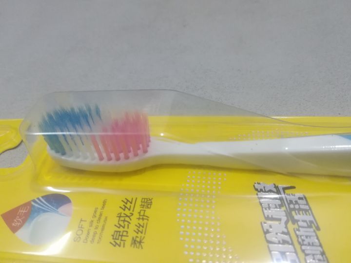 Kinsan%20Tooth%20Brush%20Oral%20Cleaning%20Soft%20good%20quality%20Tooth%20Brush-1%20pcs%20-%20Image%205
