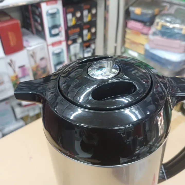 Marco%201L%20Flask%20-%20Double%20Wall%20Vacuum%20Insulation,%20Leak-Proof,%20Stylish%20Silver%20Print,%20Glass%20Refill%20for%20Purity,%20Eco-Friendly,%20Keeps%20Hot%20or%20Cold%20Beverages%20for%2012-24%20Hours,%20Portable%20Plastic%20Handle%20-%20Image%204