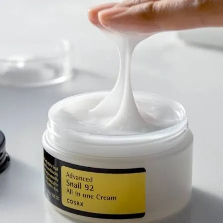 COSRX%20Advanced%20Snail%2092%20All%20In%20One%20Cream%20100ml%20-%20Image%203