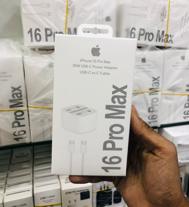 35W Dual USB-C Port Power Adapter for iphone 16 pro max