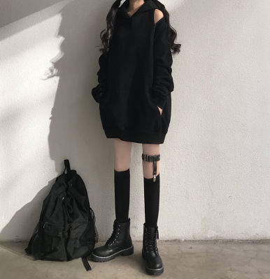 Black%20hooded%20sweatshirt%20women's%20Harajuku%20style%20dark%20black%20new%20off-the-shoulder%20pullover%20top%20spring%20loose%20casual%20bf%20long%20sleeves%20-%20Image%205