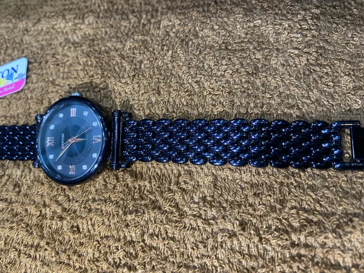 ladies%20Classic%20Watch%20Black%20Roman%20Numeral%20Clock%20Face%20With%20(1%20Year%20Warranty)%20Made%20in%20India%20-%20Image%205