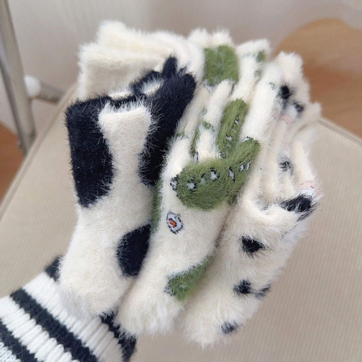 %E3%80%90New%20release%E3%80%91%20Cow%20Print%20Mink%20Plush%20Socks%20For%20Women%20Girl%20Mid%20Tube%20Stockings%20Warm%20Coral%20Sleep%20Floor%20Sock%20Winter%20Thermal%20Slipper%20Funny%20Sox%20-%20Image%202