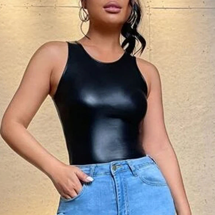 Women%20Fashion%20Clubwear%20Top%20Black%20Patent%20Leather%20Sleeveless%20tank%20Mock%20Neck%20Zipper%20Back%20Cropped%20T-shirt%20Pole%20Dance%20Costume%20-%20Image%204