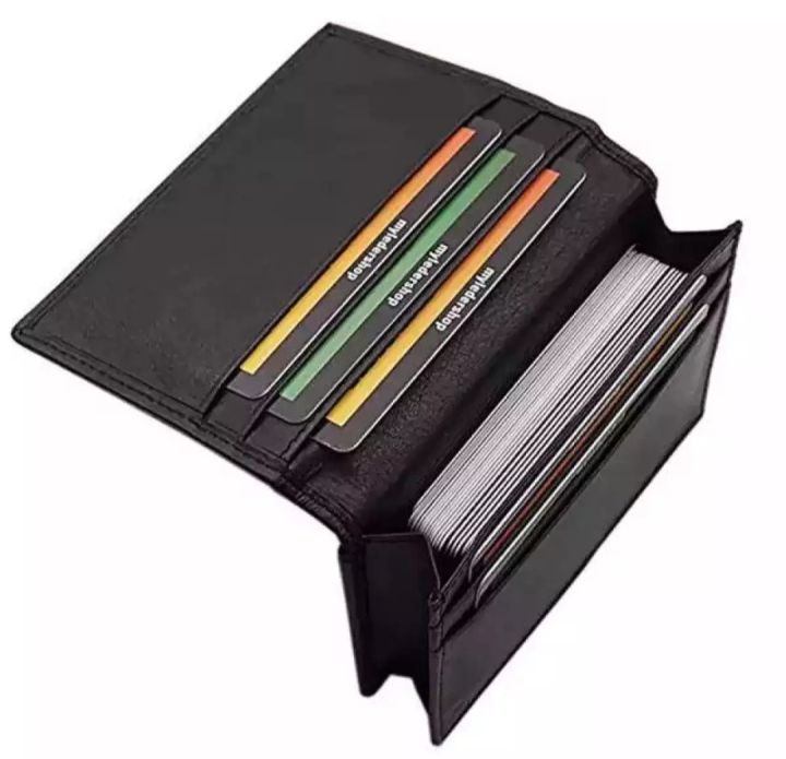 Dedit%20Or%20Credit%20Card%20Holder%20With%20Wallet%20for%20Men%20And%20Women%20-%20Image%204