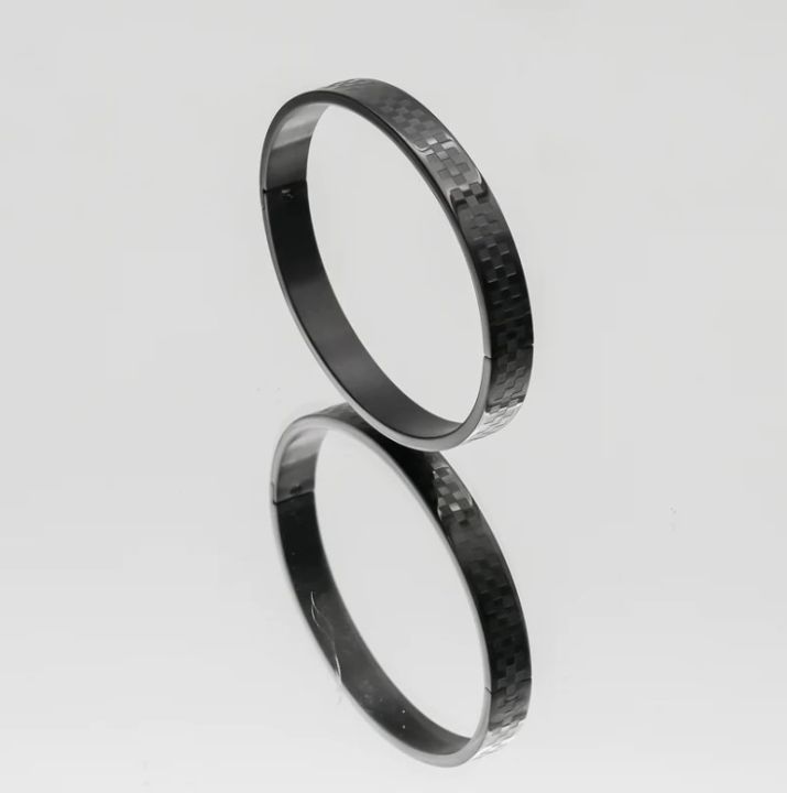 Good%20Quality%20Stainless%20Steel%20Bangles%20Cuff%20Bracelet%20for%20Men%20-%20Image%204