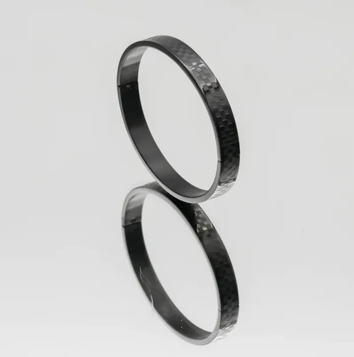 Good%20Quality%20Stainless%20Steel%20Bangles%20Cuff%20Bracelet%20for%20Men%20-%20Image%204