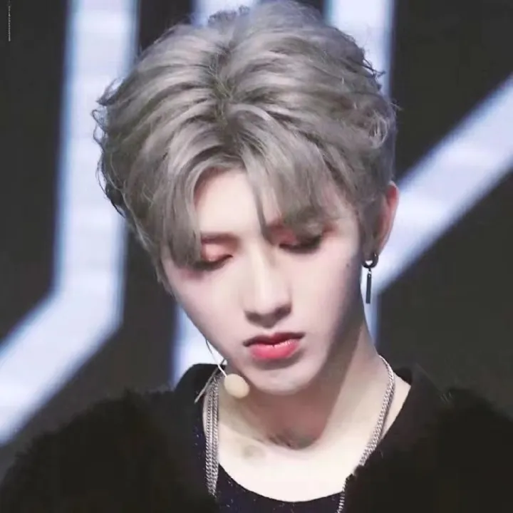 Wig%20boy%20short%20straight%20hair%20Korean%20version%20fluffy%20handsome%20oblique%20bangs%20students%20retro%20simulation%20high%20temperature%20hair%20natural%20realistic%20hair%20set%20-%20Image%205