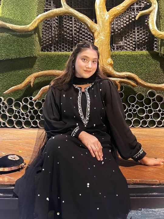 Readymade%20%20%20Comfortable%20Silk%20With%20Stone%20Work%20Two%20%20Piece%20For%20Women%20-%20Image%205