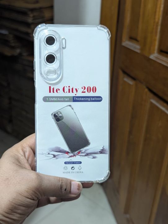 iTel%20City%20200%20Premium%20Silicone%20Case%20Crystal%20Clear%20Soft%20TPU%20Ultra-Thin%20Transparent%20Flexible%20Protective%20Mobile%20Phone%20Back%20Cover%20-%20Image%203
