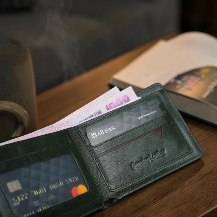 Zays%20Premium%20Eco-Friendly%20Leather%20Bifold%20Wallet%20for%20Men,%20Handmade%20Slim%20Compact%20Wallet%204.5%20x%203.5%20x%200.5%20Inch,%204%20Card%20Slots,%201%20ID%20Slot,%202%20Cash%20Compartments,%20Fits%201000%20Taka%20Note,%20Luxury%20Box%20-%20Image%205