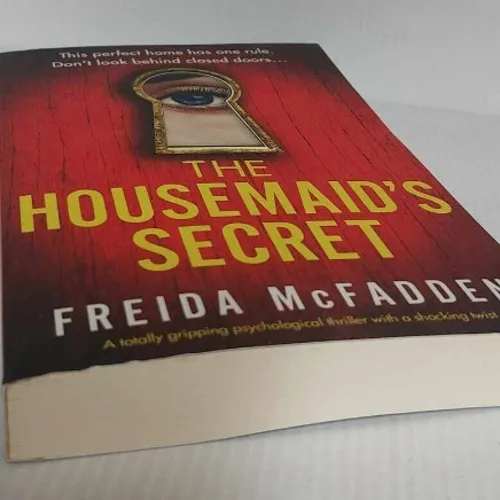 The%20Housemaid's%20Secret%20(%20The%20Housemaid%20#2%20)%20(%20Book%20by%20Freida%20McFadden%20)%20%7C%20Matte%20Lamination%20%7C%20Premium%20Paper%20%7C%20-%20Image%203
