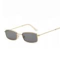 New Retro Small Rectangular Sunglasses Fashion Retro Metal Frame Sun Glasses for Men Women Small Square Sunglasses Summer.