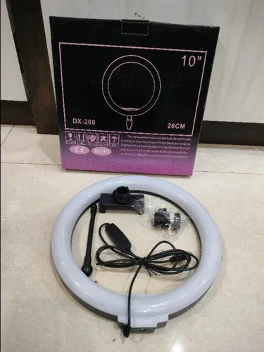 10%20inch%20LED%20Ring%20Fill%20Light%20Ring%20light%20Photography%20Beauty%20Light%20with%203%20light%20modes,%2011%20adjustable%20brightness%20level%20-%20Image%204