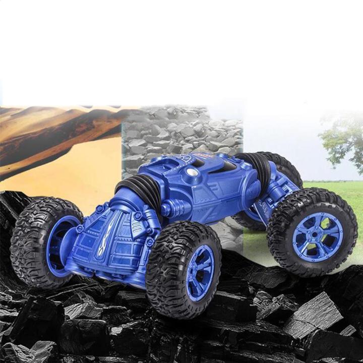 Twisted%20car%20electric%20remote%20control%20four-wheel%20drive%20off-road%20climbing%20car%20one-click%20deformation%20stunt%20double-sided%20driving%20children's%20toy%20car%20-%20Image%204