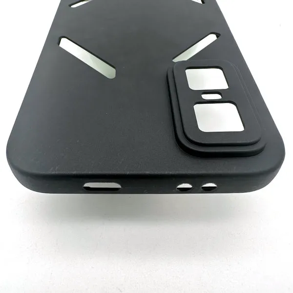 For%20Infinix%20GT%2030%20Pro%20Back%20Cover%20Silicone%20TPU%20Shockproof%20Phone%20Case%20-%20Image%202