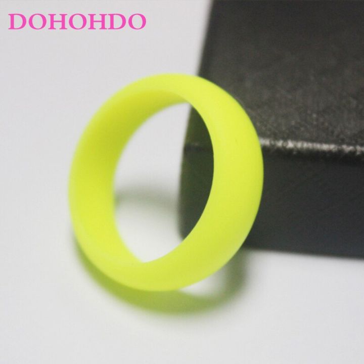 DOHOHDO%20New%208mm%20Affordable%20Silicone%20Rubber%20Wedding%20Bands%20For%20Men%20Rings%20Black%20White%20Color%20Casual%20Silicone%20Finger%20Ring%20Anel%20-%20Image%205