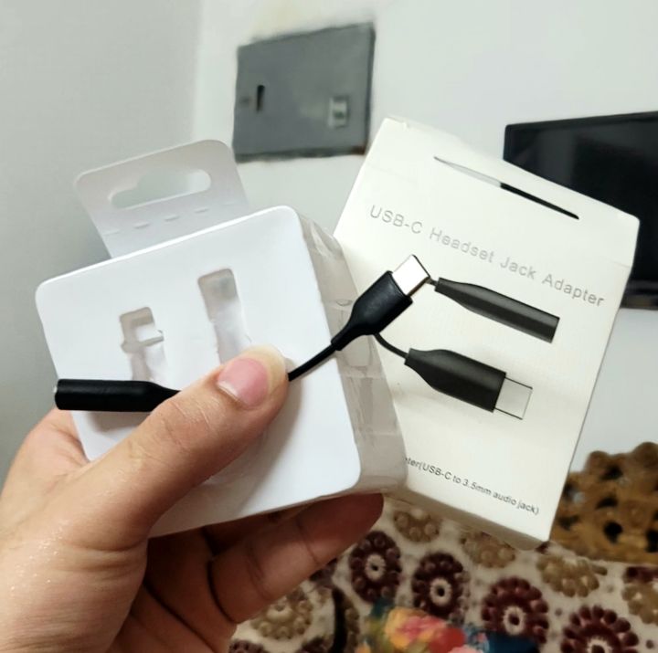 Type-C%20Earphone%20Converter%20USB%20C%20to%203.5mm%20Jack%20Audio%20Adapter%20-%20Convenient%20Type%20C%20to%20Earphone%20Converter%20Cable%20-%20Image%207