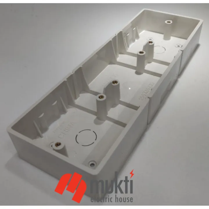 Three%20Gang%20China%20Made%20MK%20Type%20White%20PVC%20Junction%20Box%20For%20Electrical%20Square%20Edge%20Premium%20Caliber%20Plastic%20Wall%20Switch%20Back%20Cover%203%20Part%203Gang%20-%20Image%202