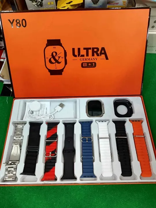Y80%20Ultra%20Smart%20Watch%20Apple%20Clone%20With%208%20Straps%20and%201%20Back-Cover%20-%20Image%207