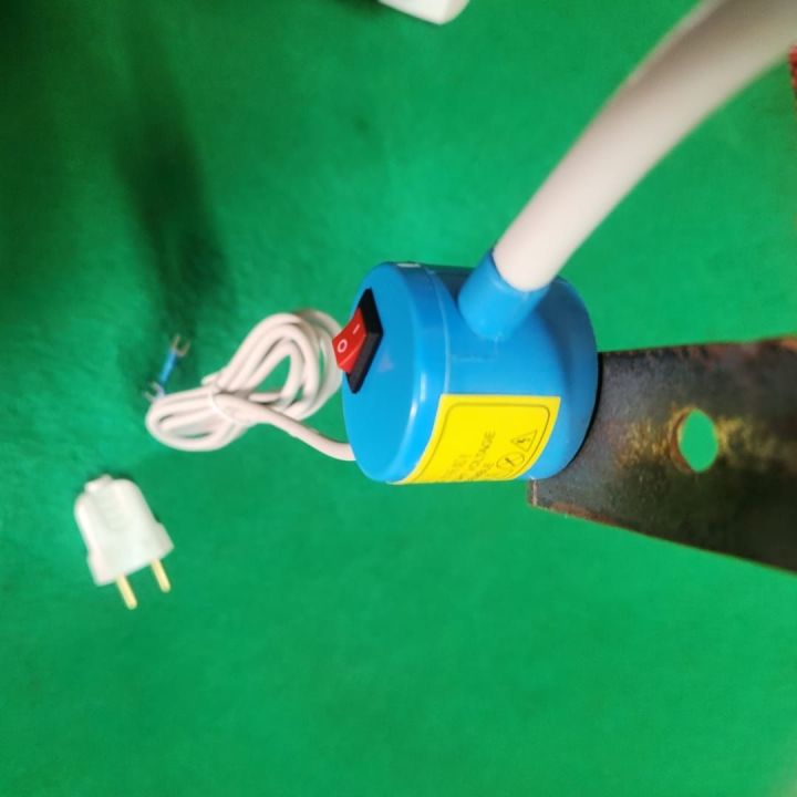 Magnet%20stand%20led%20lamp%20for%20swing%20or%20any%20work%20Sewing%20machine%20work%20light%20Powerful%20magnet%20LED%20high-brightness%20eye%20protection%20clothing%20car%20light%20iron-absorbing%20energy-saving%20small%20table%20lamp%20flat%20car%20light%20-%20Image%2010