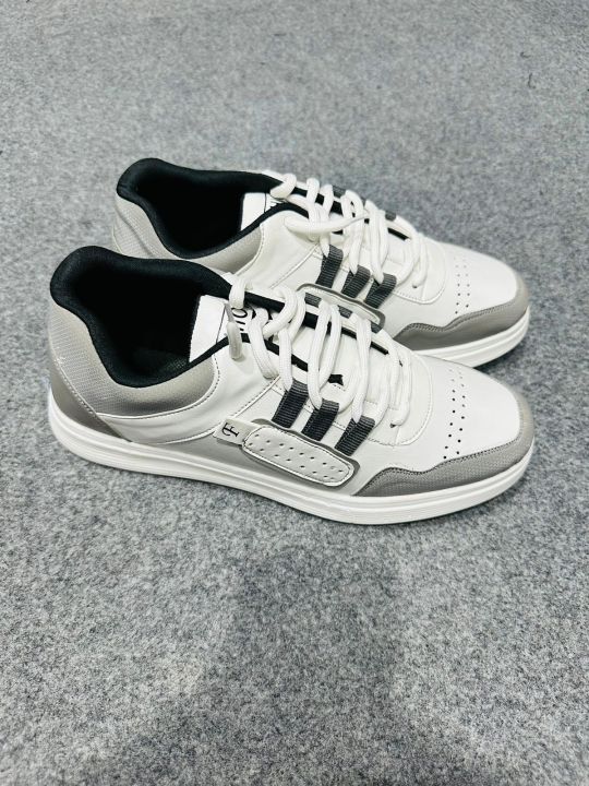 Hot%20Collection%20Stylish%20and%20Fashionable%20Winter%20and%20Summer%20Exclusive%20Sneakers%20Converse%20Shoes%20for%20Men%20-%20Image%202