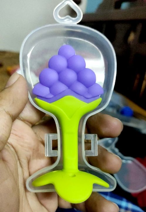 Baby%20Silicone%20Hand%20Pacifiers%20Teether/CN%20With%20Box%20-1pcs%20-%20Image%208