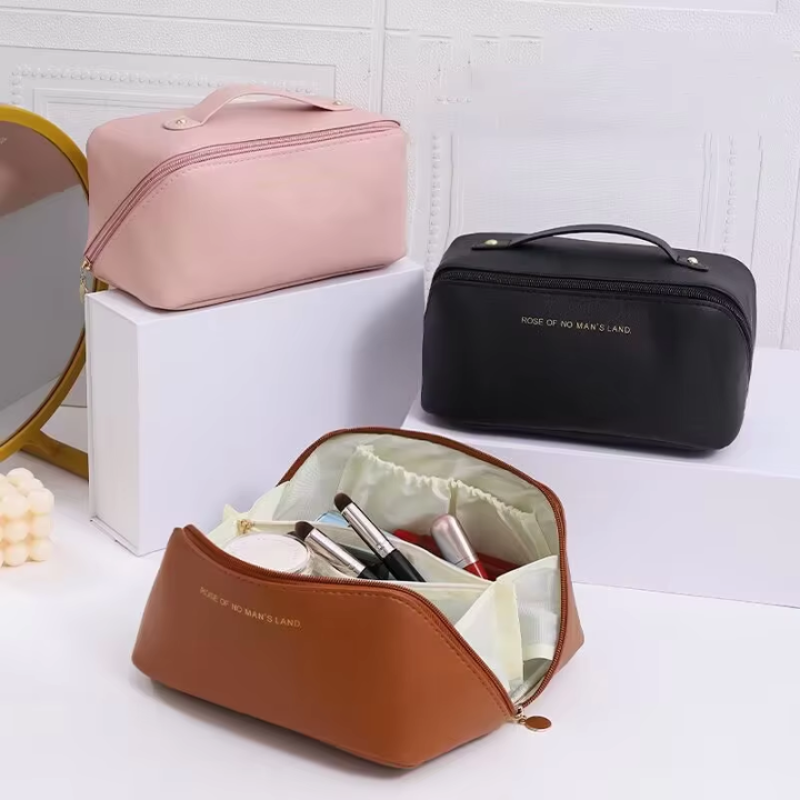 1pc%20Pillow%20Cosmetic%20Bag%20for%20Women%20Gilrs%20Make%20Up%20Case%20Female%20Travel%20Large%20Capacity%20Cosmetic%20Storage%20Bag%20-%20Image%203