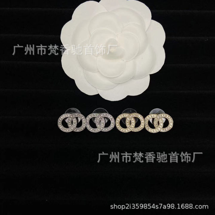 Xiaoxiang's%20new%20double%20C%20earrings,%20Xiaoxiangfeng,%20European%20and%20American%20retro%20earrings,%20fragrant%20grandma's%20sense%20of%20luxury,%20collection%20of%20earrings,%20925%20silver%20needles%20-%20Image%204