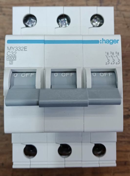 Hager%2032A%20TP%20MCB,%203%20Phase,%20Made%20by%20hager,%20International%20Brand,%20Franch%20origin,%20Highest%20quality%20By%20Kazi%20Electric%20Shop%20-%20Image%202