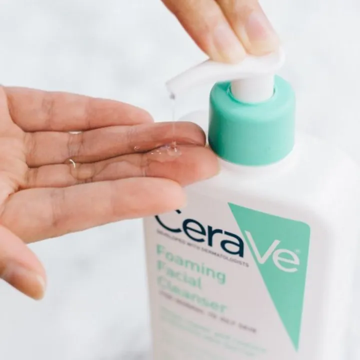 CeraVe%20Gel%20Moussant%20Foaming%20Cleanser-%20236ml%20-%20Image%203