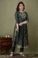 Naira cut three pieces dress for women. 