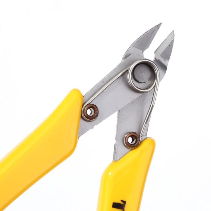 High%20Quality%20Wire%20Cutter%20Pliers%20TNI-U-TU-A305%20135mm%20Diagonal%20Side%20Cutting%20Nippers%20-%20Image%203