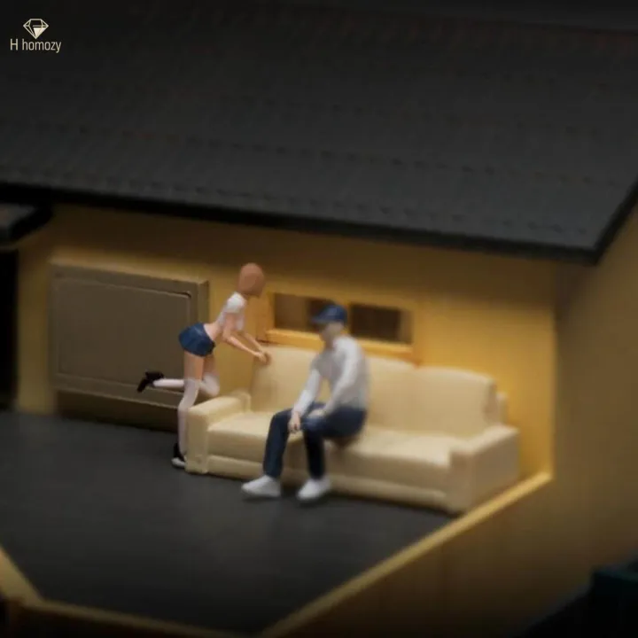 Simulation%20Miniature%20Toy%20Character%20Model%20Painted%20Model%20for%20DIY%20Projects%20Diorama%20Miniature%20Scene%20-%20Image%204