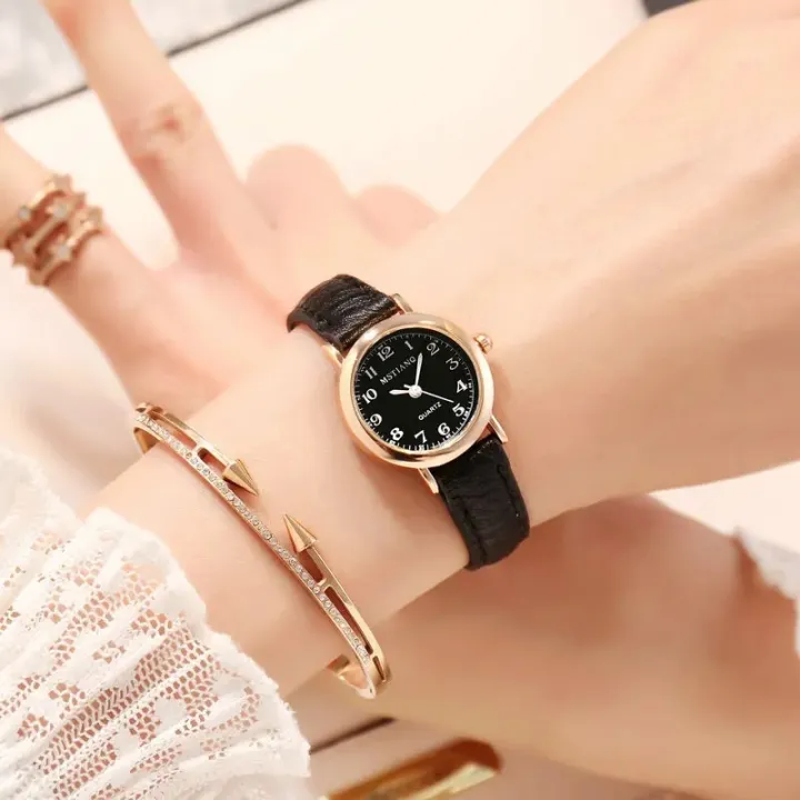 Vintage%20Exquisite%20Ladies%20Watches%20Retro%20Small%20Leather%20Belt%20Digital%20Watch%20Wrist%20Clock%20Ladies%20Mini%20Design%20Women%20Watches%20Wristwatch%20-%20Image%207