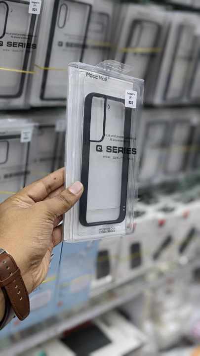 Samsung%20Galaxy%20S22%20-%20Luxury%20Premium%20Quality%20Antibacterial%20Q%20Series%20Clear%20Glass%20Case%20Cover%20-%20Image%205