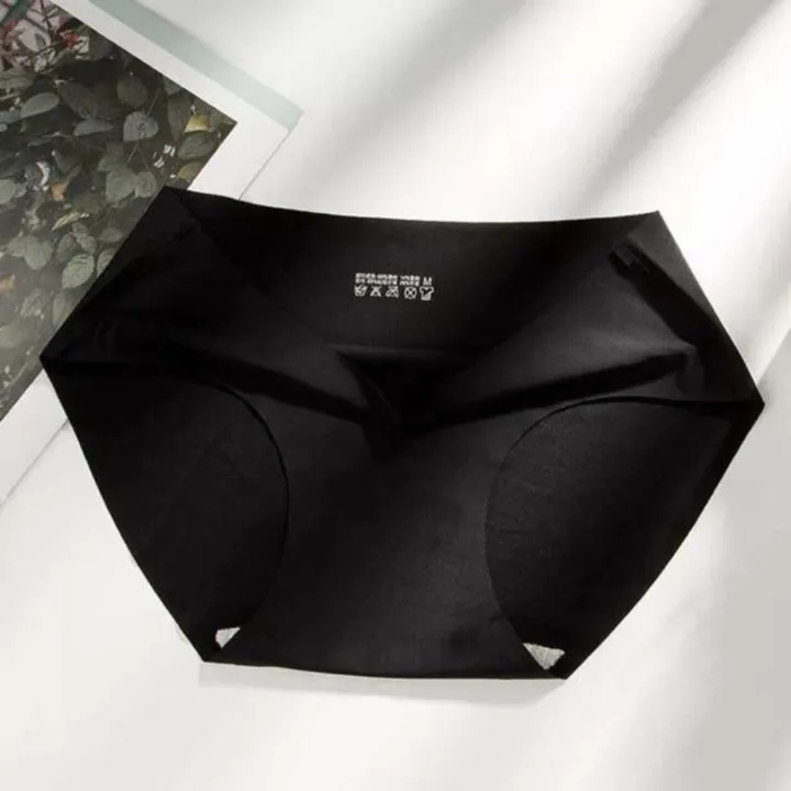Ice%20Silk%20Seamless%20Women%20Underwear%20Middle%20Waist%20Panties%20Women%20Clothing%20-%20Black%20Color%20-%20Image%206